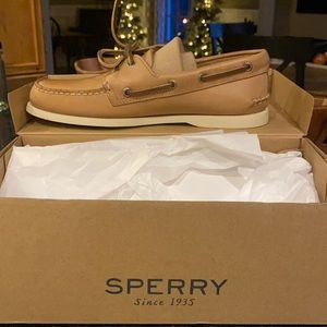 Brand new, never worn Top Sider Sperry in Oatmeal